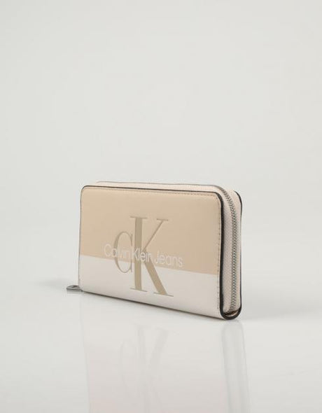 CALVIN KLEIN SCULPTED ZIP AROUND ZIPPER WALLET B19