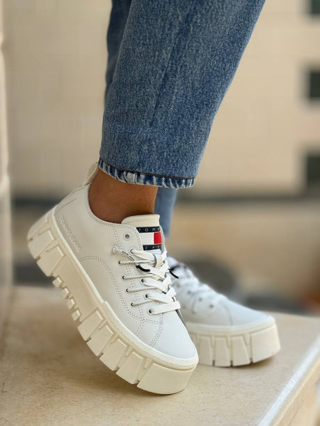 TOMMY HILFIGER CLEAT FLATFORM WOMEN SHOES TW06