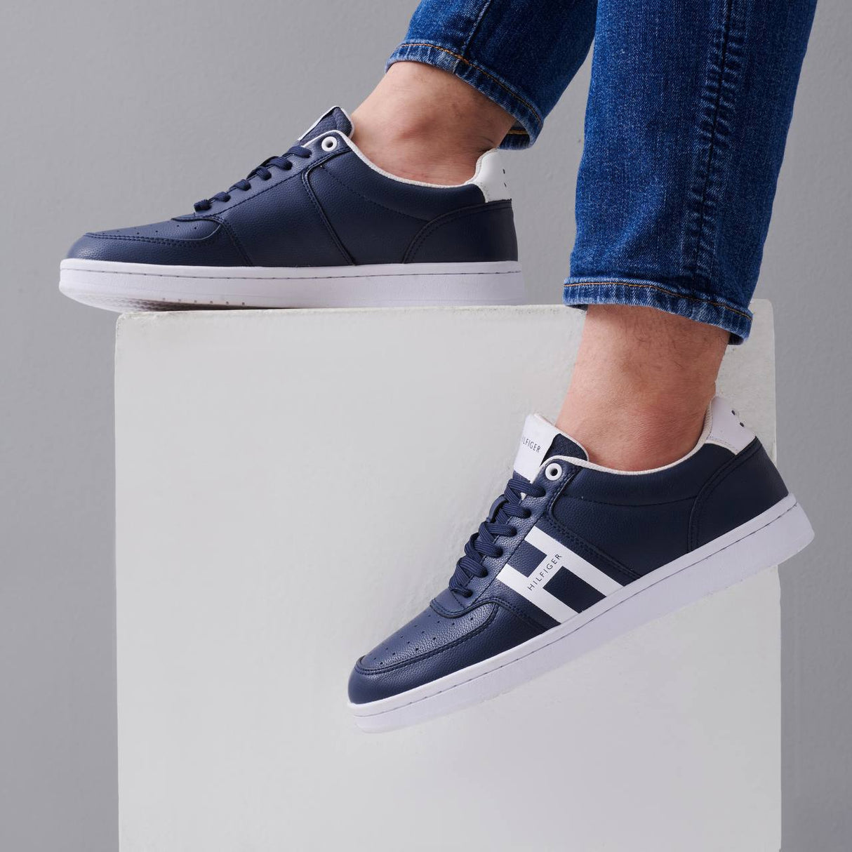 TOMMY HILFIGER LASON SNEAKER TOM25