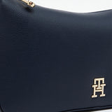 TOMMY HILFIGER LOGO PLAQUE SHOULDERBAG NAVY B120