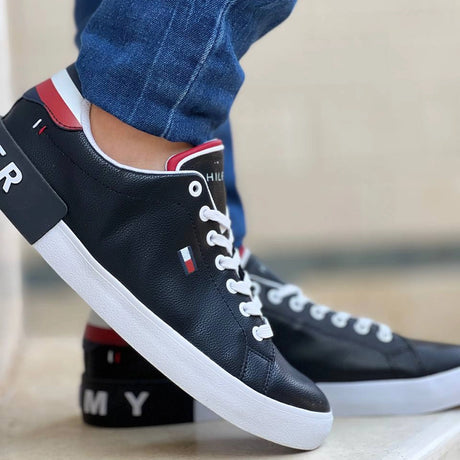 TOMMY HILFIGER REZZ SNEAKER TOM70