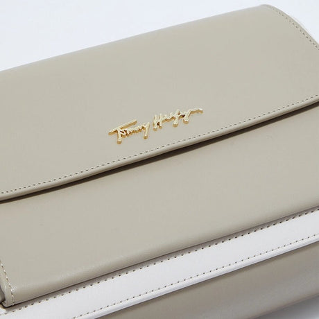 Tommy Hilfiger Signature - Shoulder Bag - Beige - TB28 - Runner