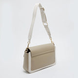 Tommy Hilfiger Signature - Shoulder Bag - Beige - TB28 - Runner